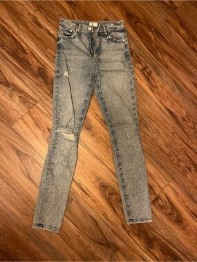 MOTHER Skinny High-Rise Distressed Light Wash Jeans